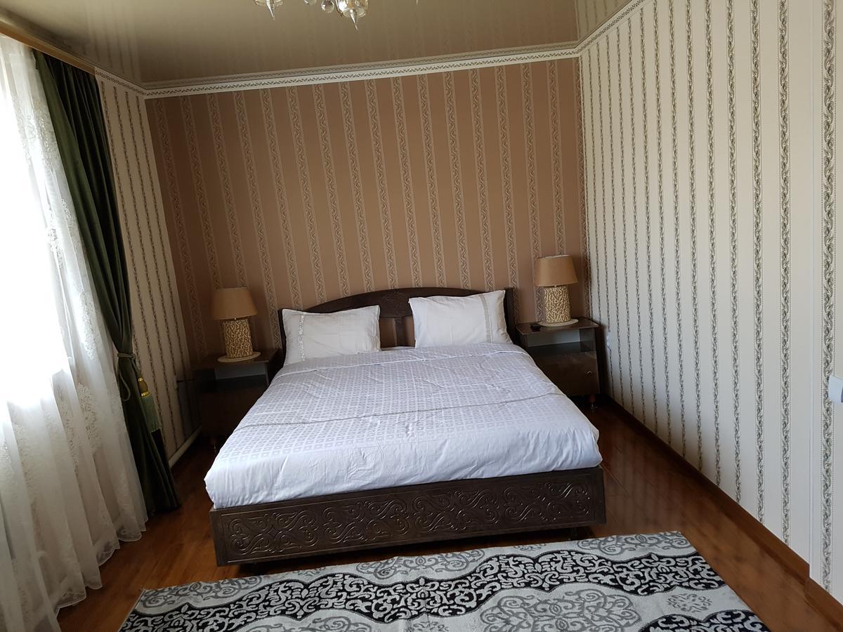 Datka Guest House Naryn ภายนอก รูปภาพ
