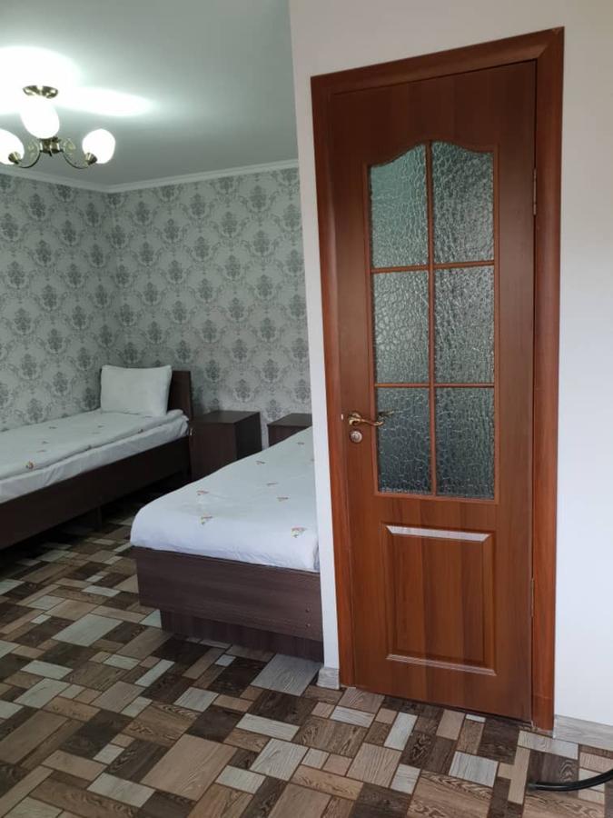 Datka Guest House Naryn ภายนอก รูปภาพ